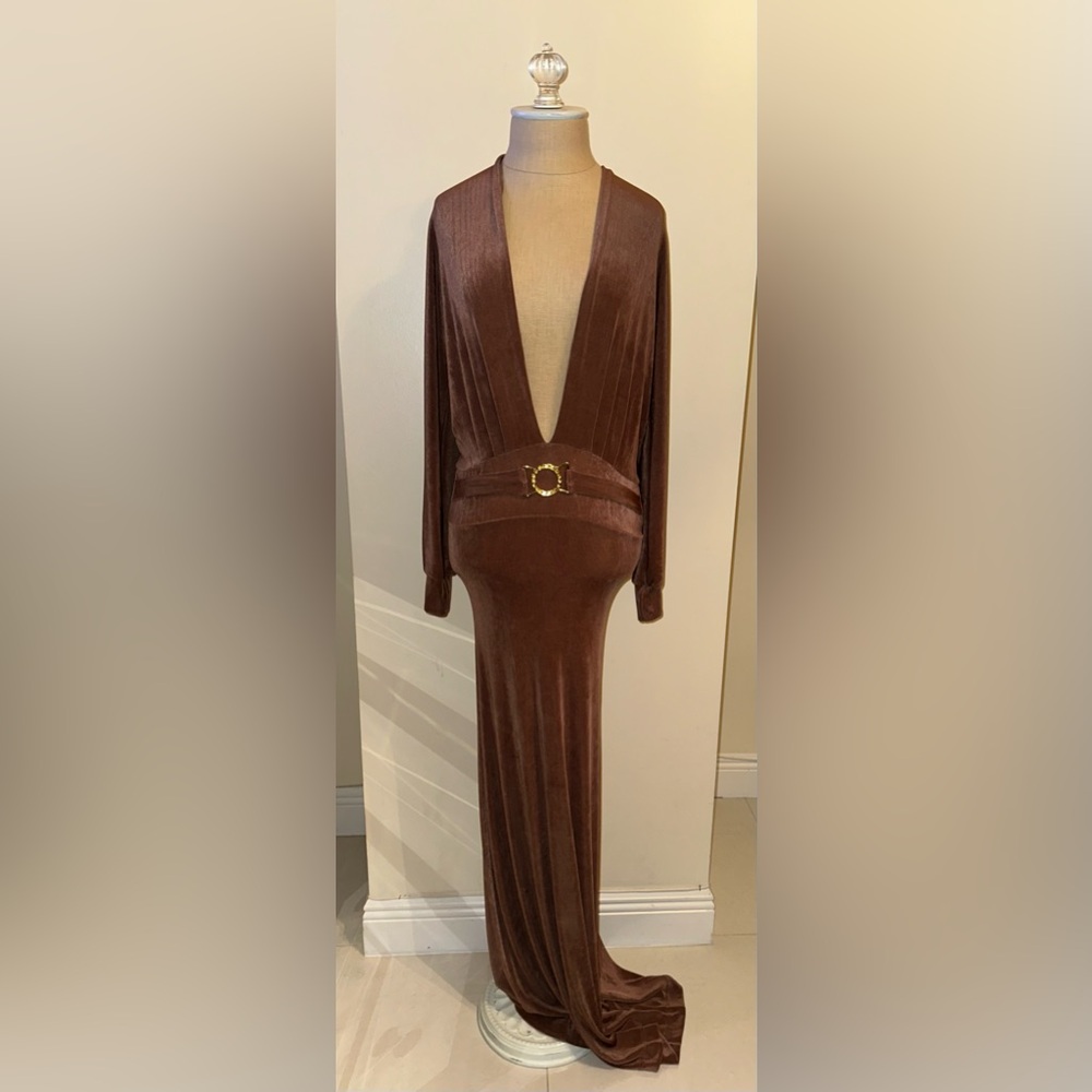 Jaide / J Luxe Sexy Plunging Velvet Maxi Gown Small - chocolate brown